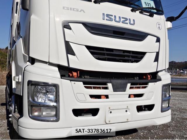 Isuzu GIGA 2017-07 3670643-5