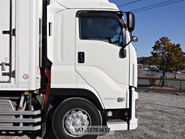 Isuzu GIGA 2017-07 3670643-7