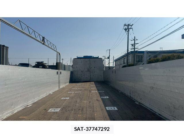 Isuzu GIGA 2022-02 3670619-13