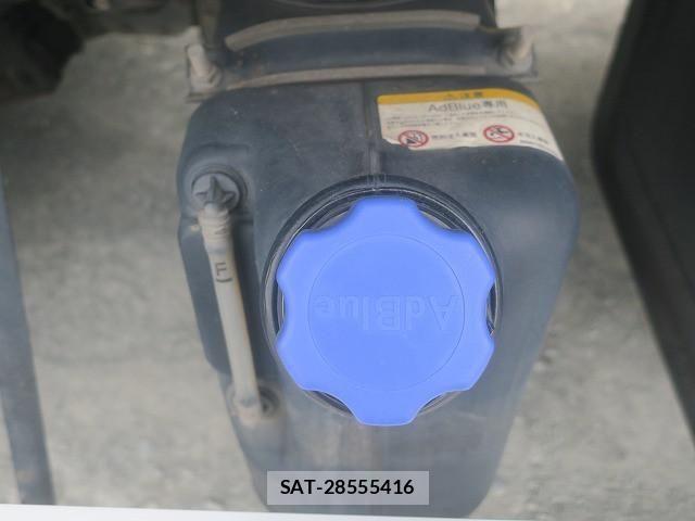 Isuzu GIGA 2018-06 3714347-9
