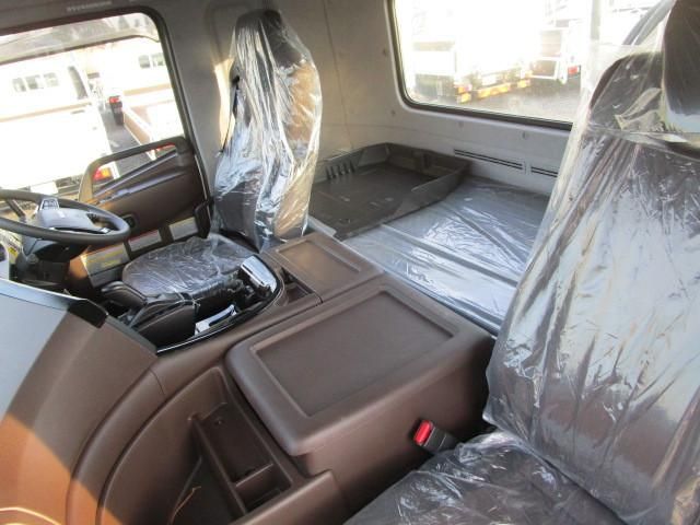 Isuzu GIGA 2024-06 3847253-19