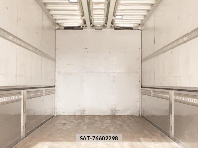 Isuzu GIGA 2017-11 3905844-11