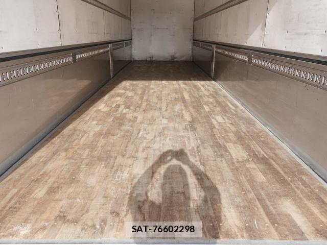 Isuzu GIGA 2017-11 3905844-12