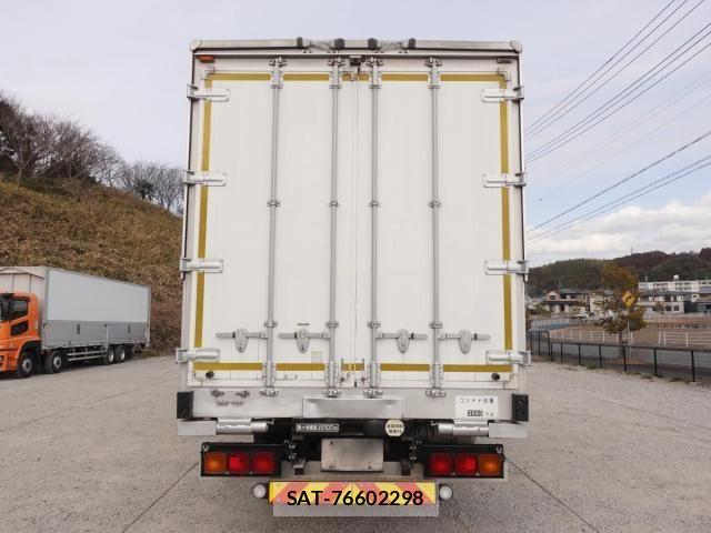 Isuzu GIGA 2017-11 3905844-5