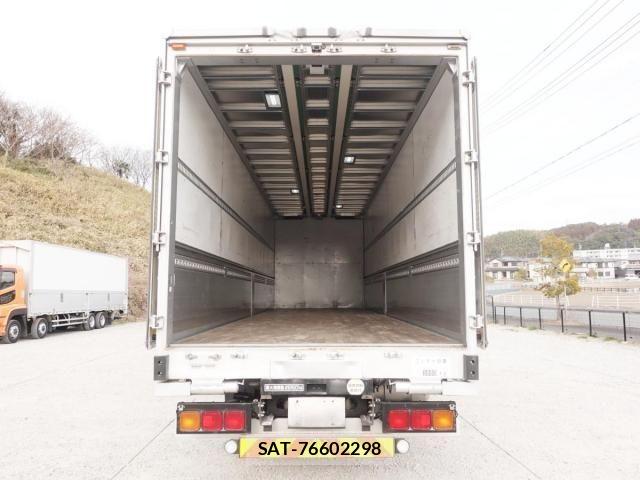 Isuzu GIGA 2017-11 3905844-8