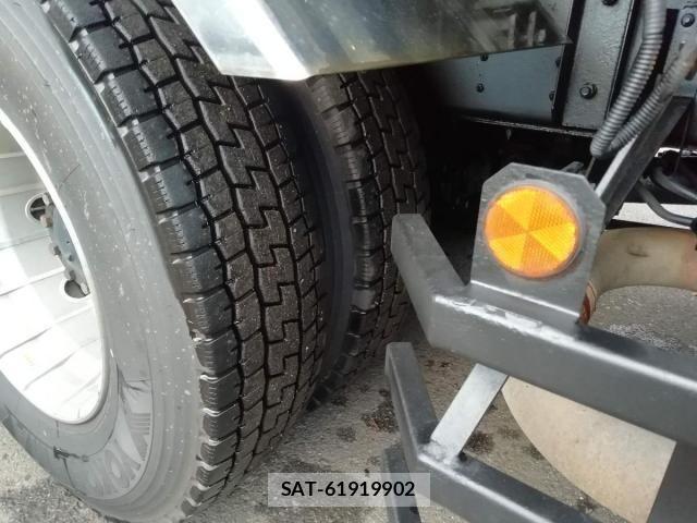 Isuzu GIGA 2008-02 3905839-14