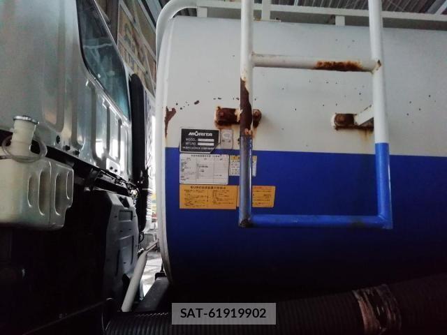 Isuzu GIGA 2008-02 3905839-28