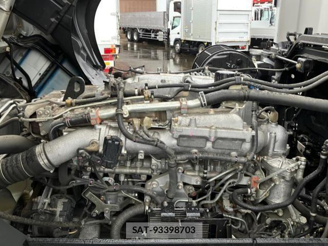 Isuzu GIGA 2019-02 3934257-15