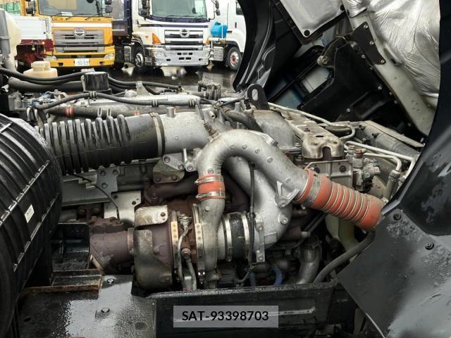 Isuzu GIGA 2019-02 3934257-16