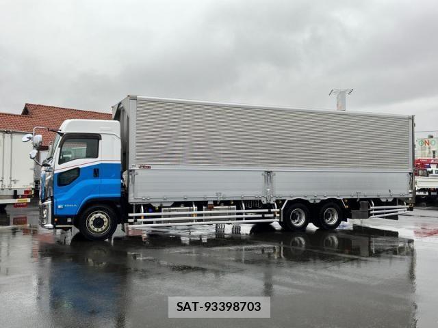 Isuzu GIGA 2019-02 3934257-6