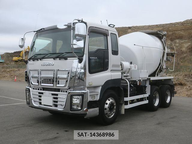 Isuzu GIGA 2012-10 4042880-0