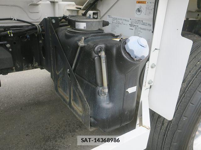Isuzu GIGA 2012-10 4042880-14