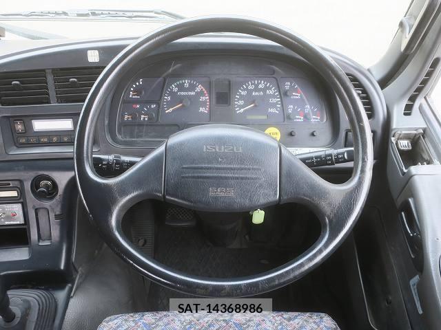 Isuzu GIGA 2012-10 4042880-18