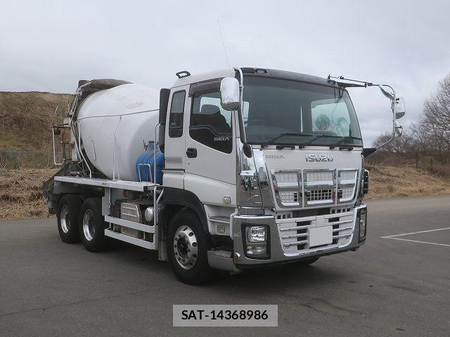 Isuzu GIGA 2012-10 4042880-1