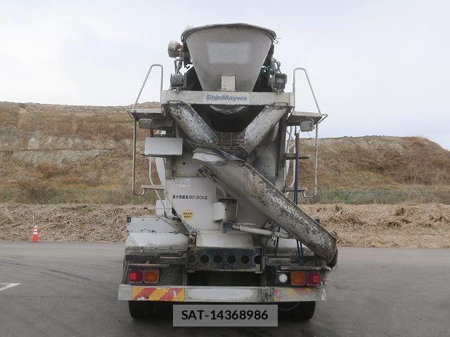 Isuzu GIGA 2012-10 4042880-4