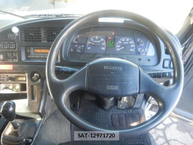 Isuzu GIGA 2012-07 4042884-9