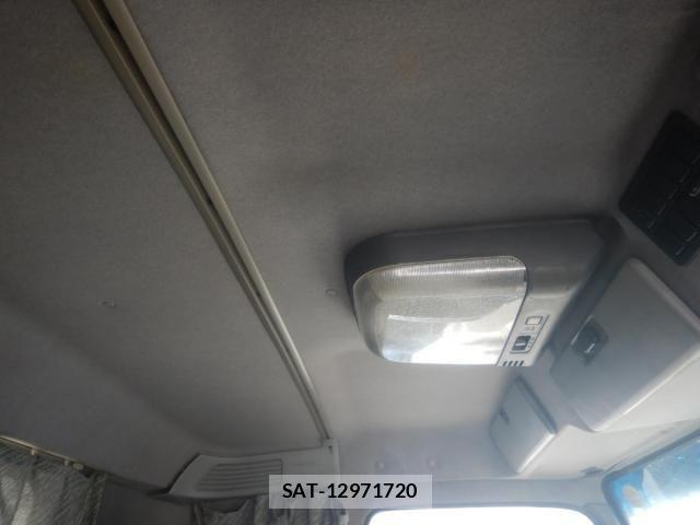 Isuzu GIGA 2012-07 4042884-17