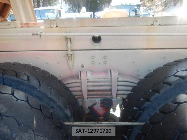 Isuzu GIGA 2012-07 4042884-25