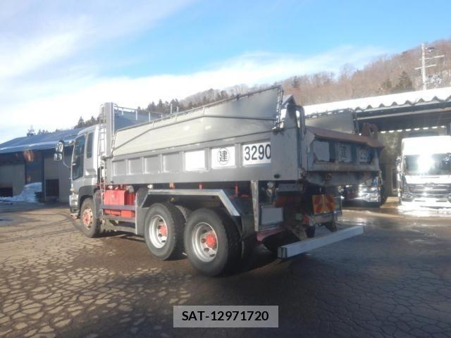 Isuzu GIGA 2012-07 4042884-4