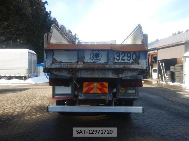 Isuzu GIGA 2012-07 4042884-5