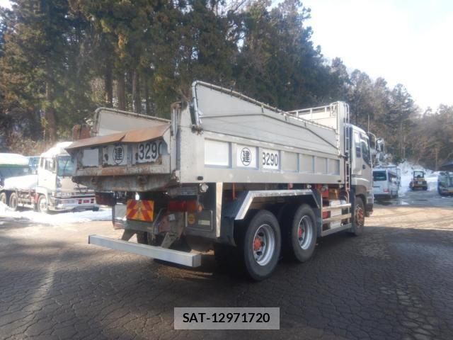 Isuzu GIGA 2012-07 4042884-6