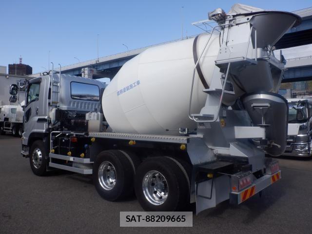 Isuzu GIGA 2019-11 4042868-5
