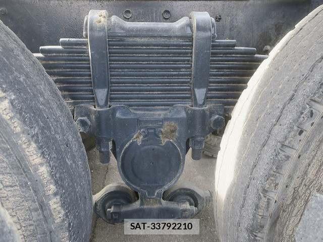 Isuzu GIGA 2018-07 4042869-8