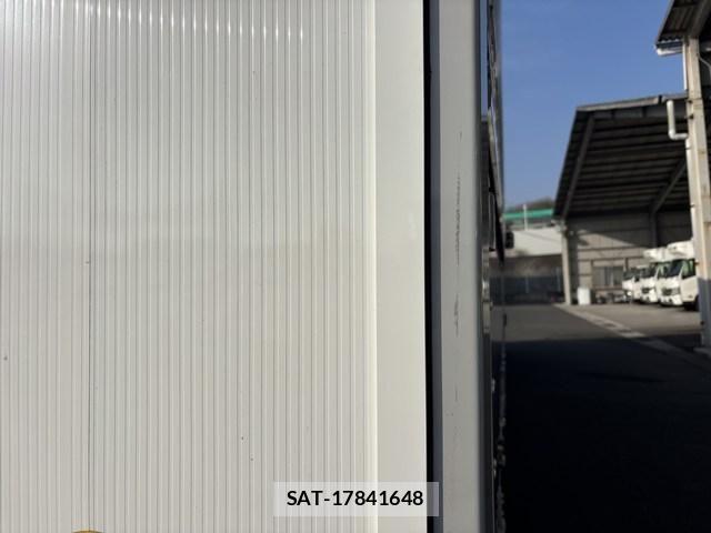 Isuzu GIGA 2025-01 4109693-25