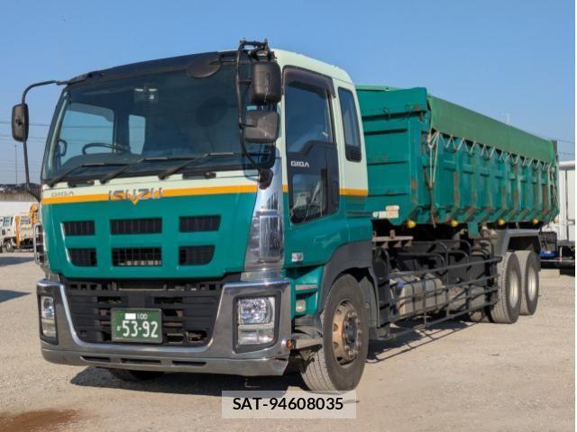 Isuzu GIGA 2015-07 4109699-0