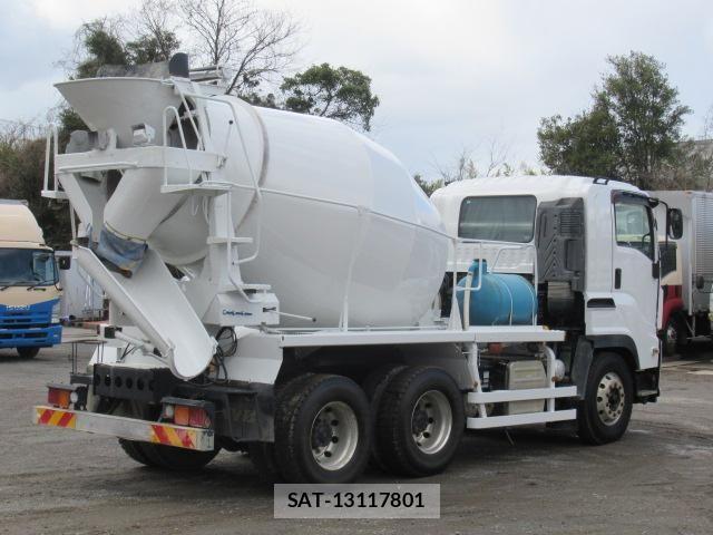 Isuzu GIGA 2016-12 4175586-3