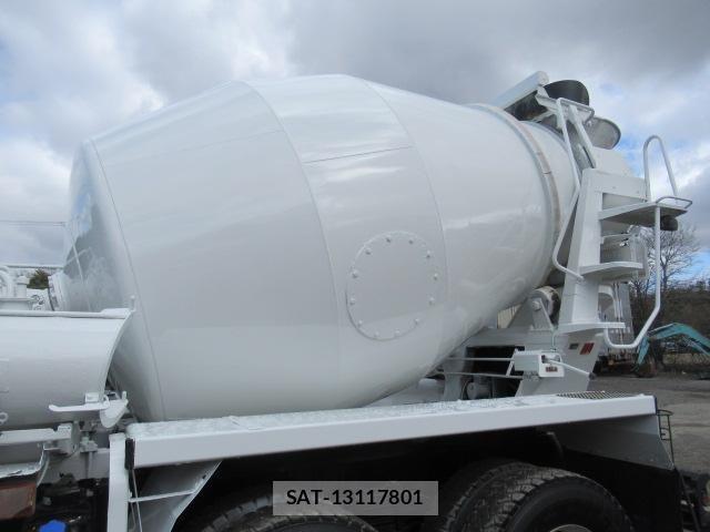 Isuzu GIGA 2016-12 4175586-5