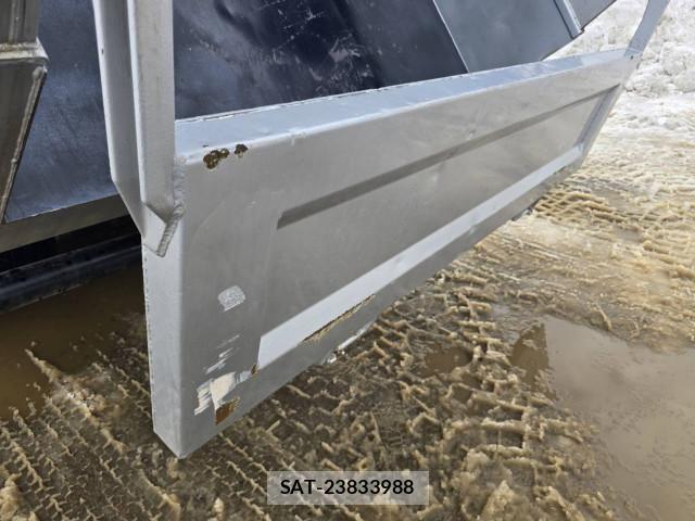 Isuzu GIGA 2014-03 4241037-11