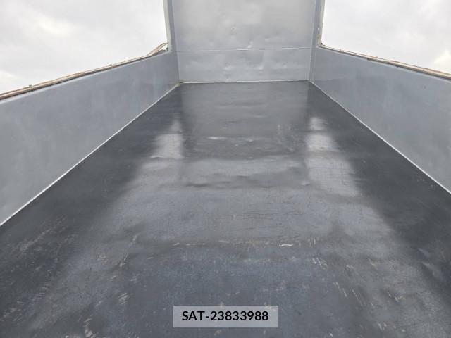 Isuzu GIGA 2014-03 4241037-13