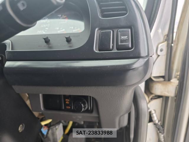 Isuzu GIGA 2014-03 4241037-27