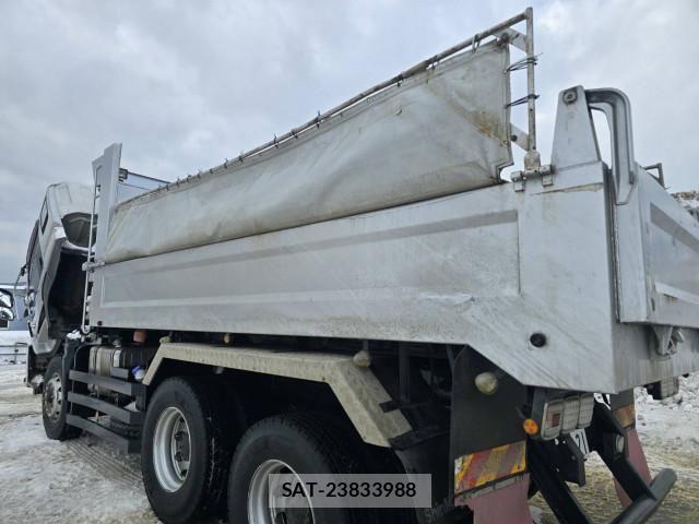 Isuzu GIGA 2014-03 4241037-8