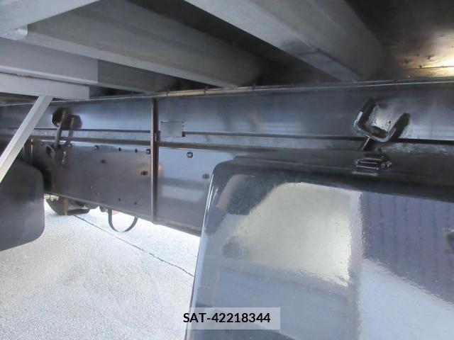 Isuzu GIGA 2019-05 4241034-25