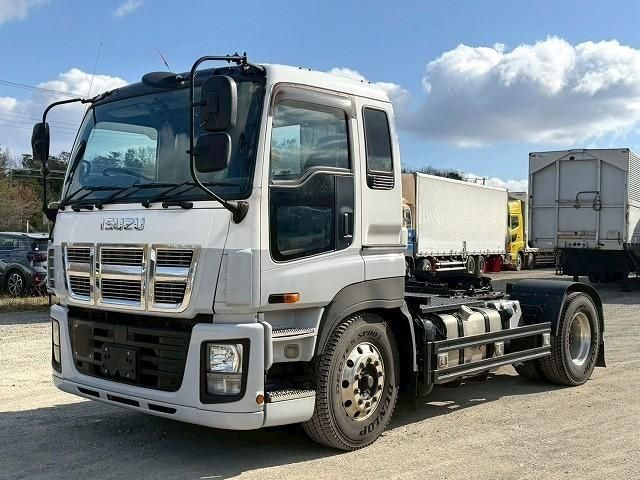Isuzu GIGA 2014-06 4384545-1