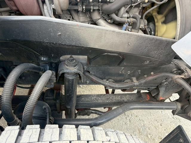 Isuzu GIGA 2014-06 4384545-27