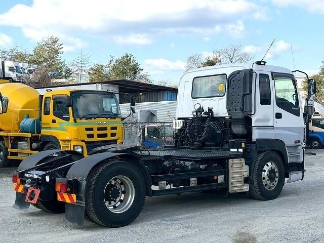 Isuzu GIGA 2014-06 4384545-4