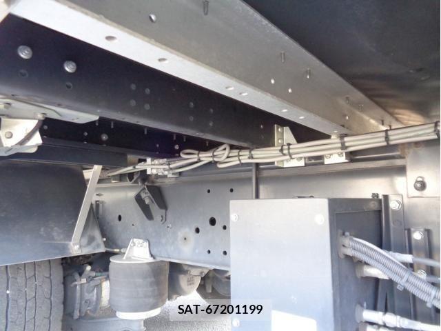 Isuzu GIGA 2022-05 4592909-15