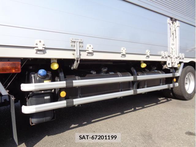 Isuzu GIGA 2022-05 4592909-21
