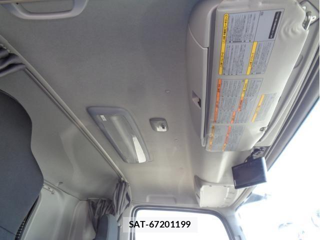 Isuzu GIGA 2022-05 4592909-26
