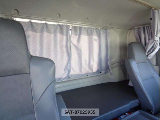 Isuzu GIGA 2019-07 4943791-13