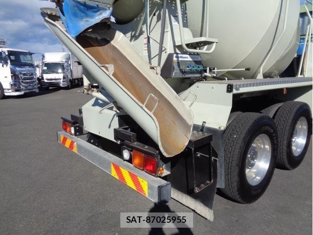Isuzu GIGA 2019-07 4943791-4
