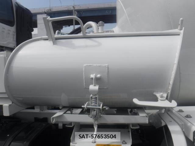 Isuzu GIGA 2024-10 5868335-15