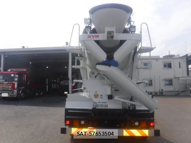 Isuzu GIGA 2024-10 5868335-4