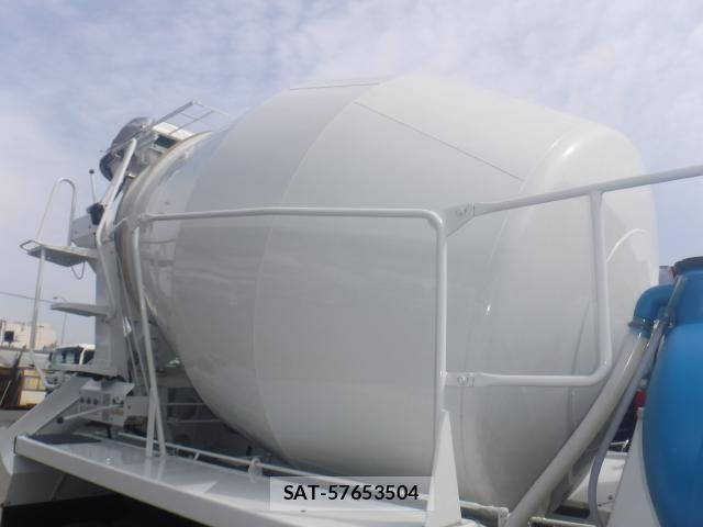 Isuzu GIGA 2024-10 5868335-7
