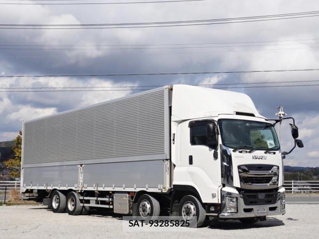 Isuzu GIGA 2017-10 5868382-27