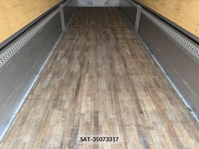 Isuzu GIGA 2019-08 5868355-21