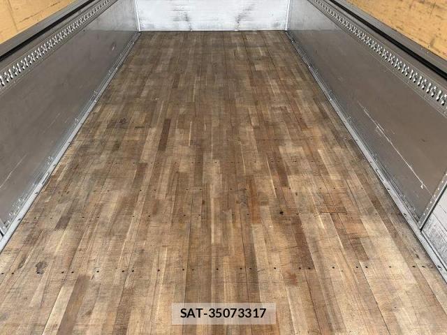 Isuzu GIGA 2019-08 5868355-26